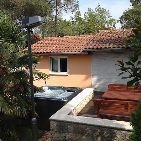Bellina Holiday home Pula